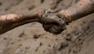 tough-mudder-hand